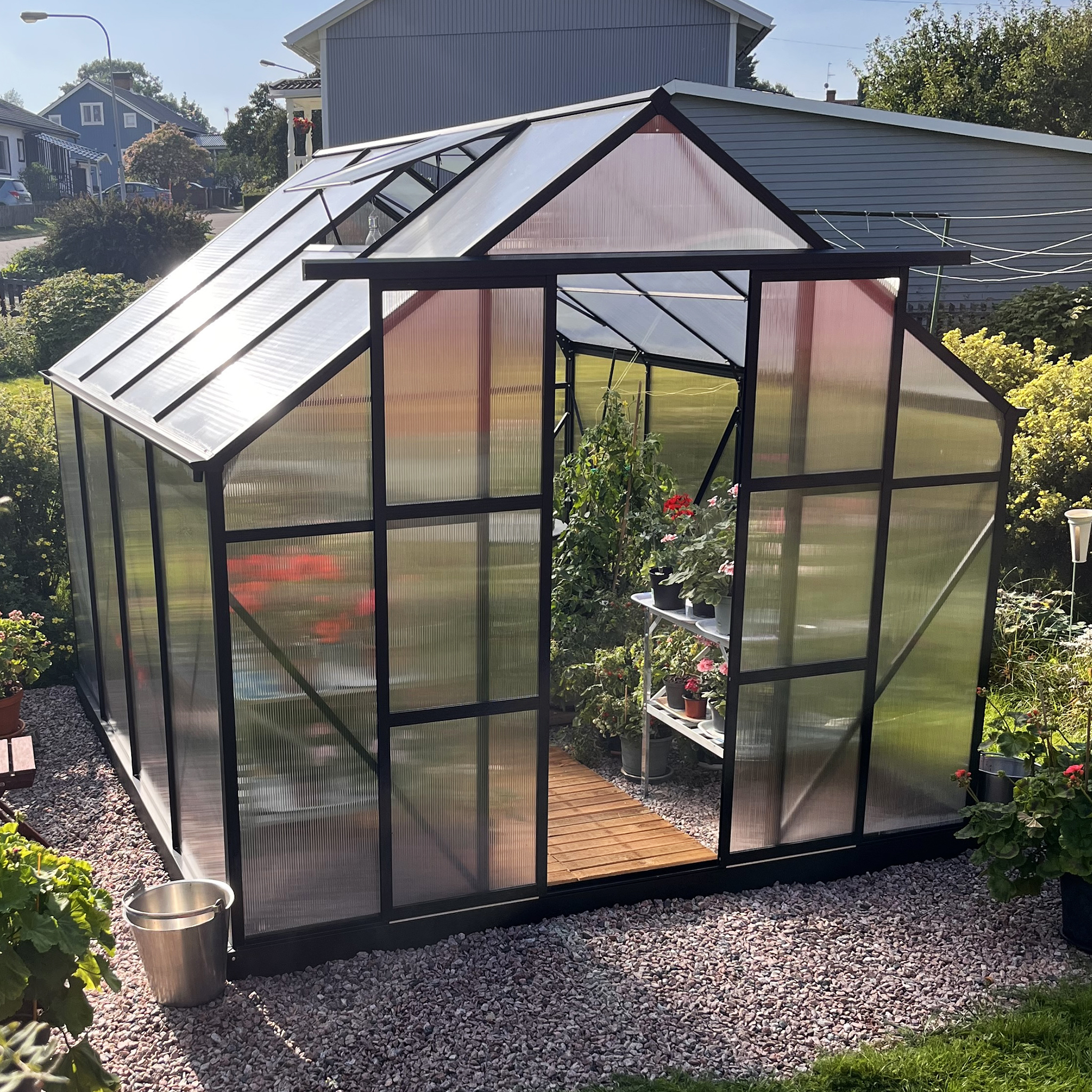 Växthus 7,2m² | 6mm Kanalplast | Hög odlingshöjd Växthus 7,2m² | 6mm Kanalplast | Hög odlingshöjd