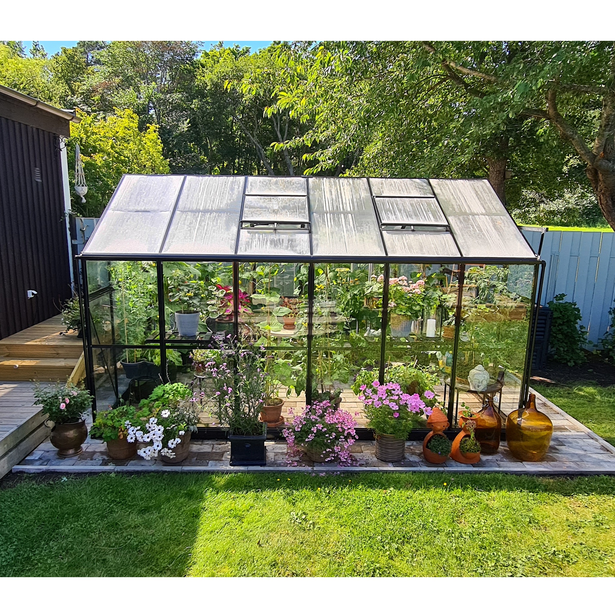 Växthus 9,6 m² | 4mm säkerhetsglas | 5 års stormgaranti Växthus 9,6 m² | 4mm säkerhetsglas | 5 års stormgaranti