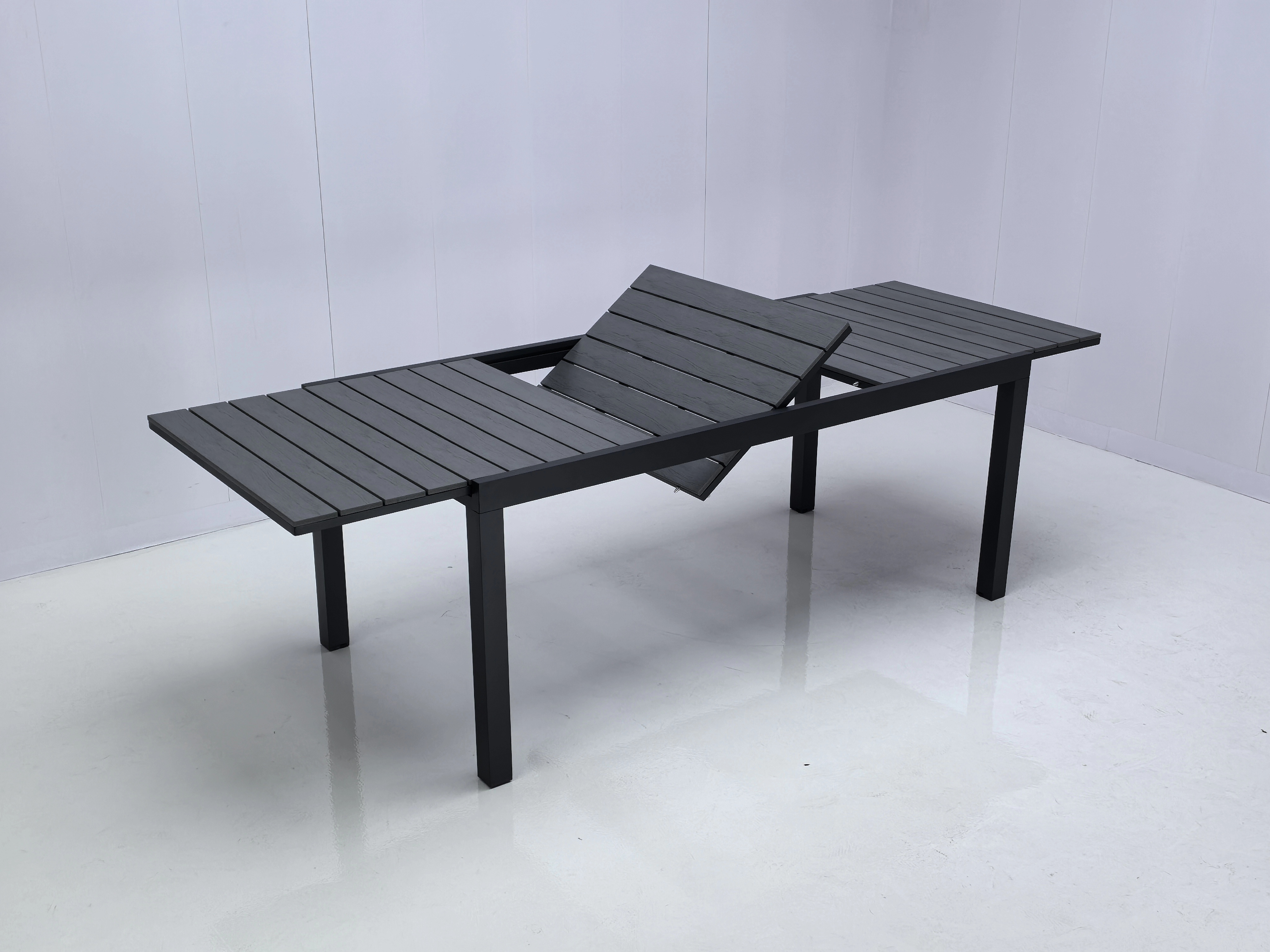 Underhållsfria utemöbler 180-240 cm | 8 stolar | Lyfco Waxholm Underhållsfria utemöbler 180-240 cm | 8 stolar | Lyfco Waxholm