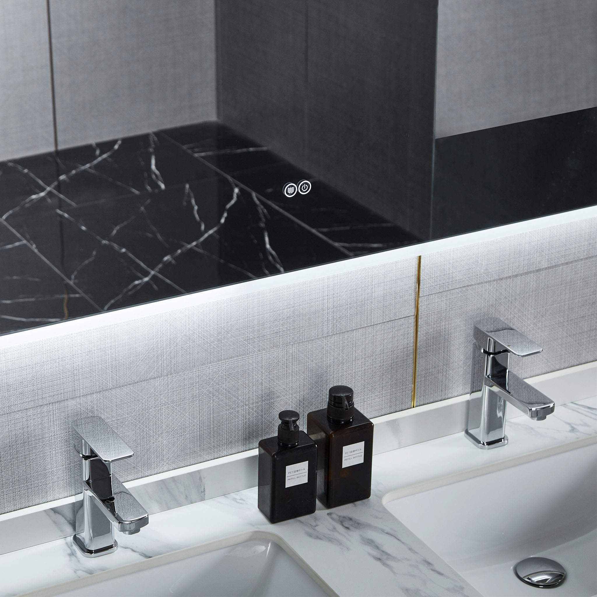 Badrumsspegel | LED-belysning och touch-styrd dimmer