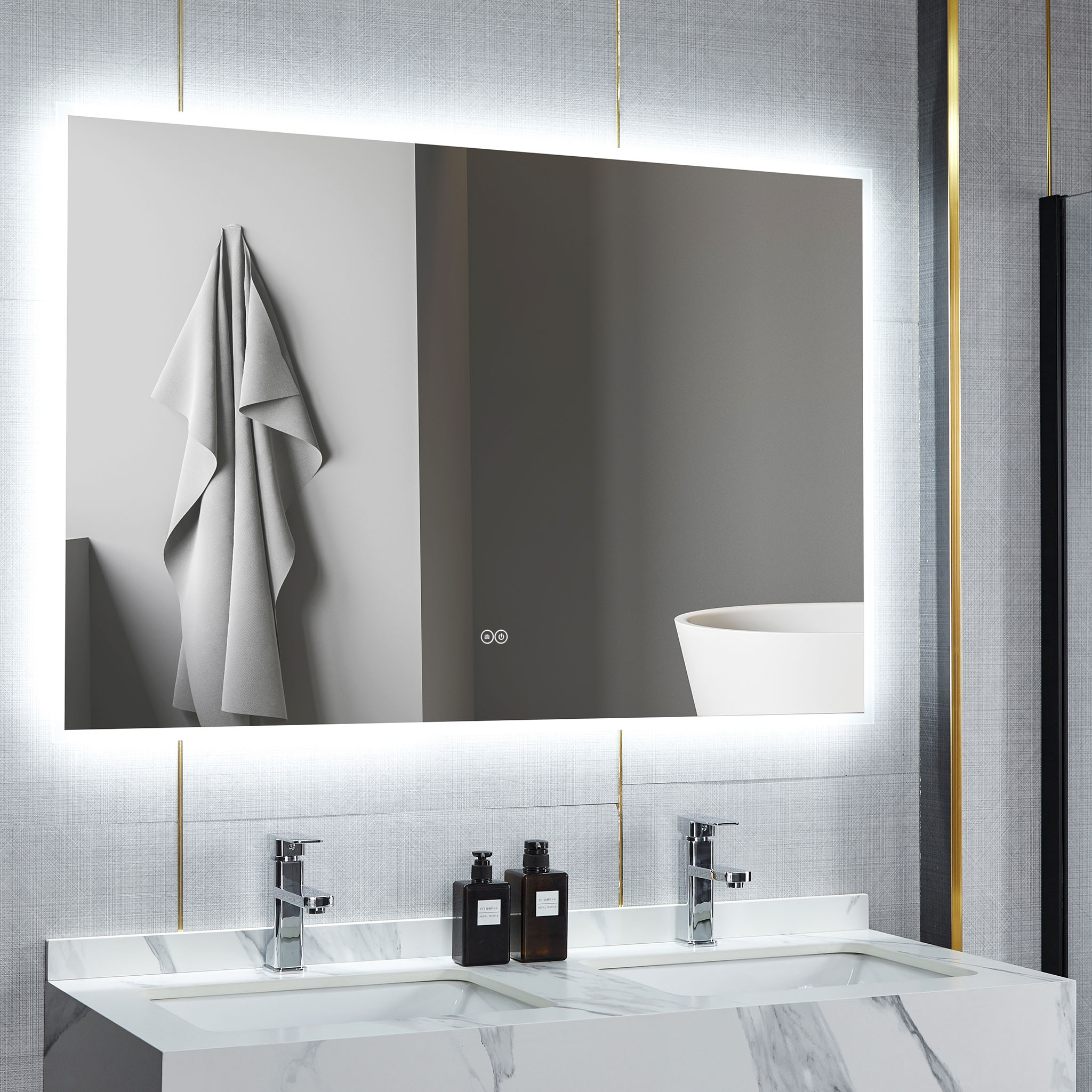 Badrumsspegel | LED-belysning och touch-styrd dimmer