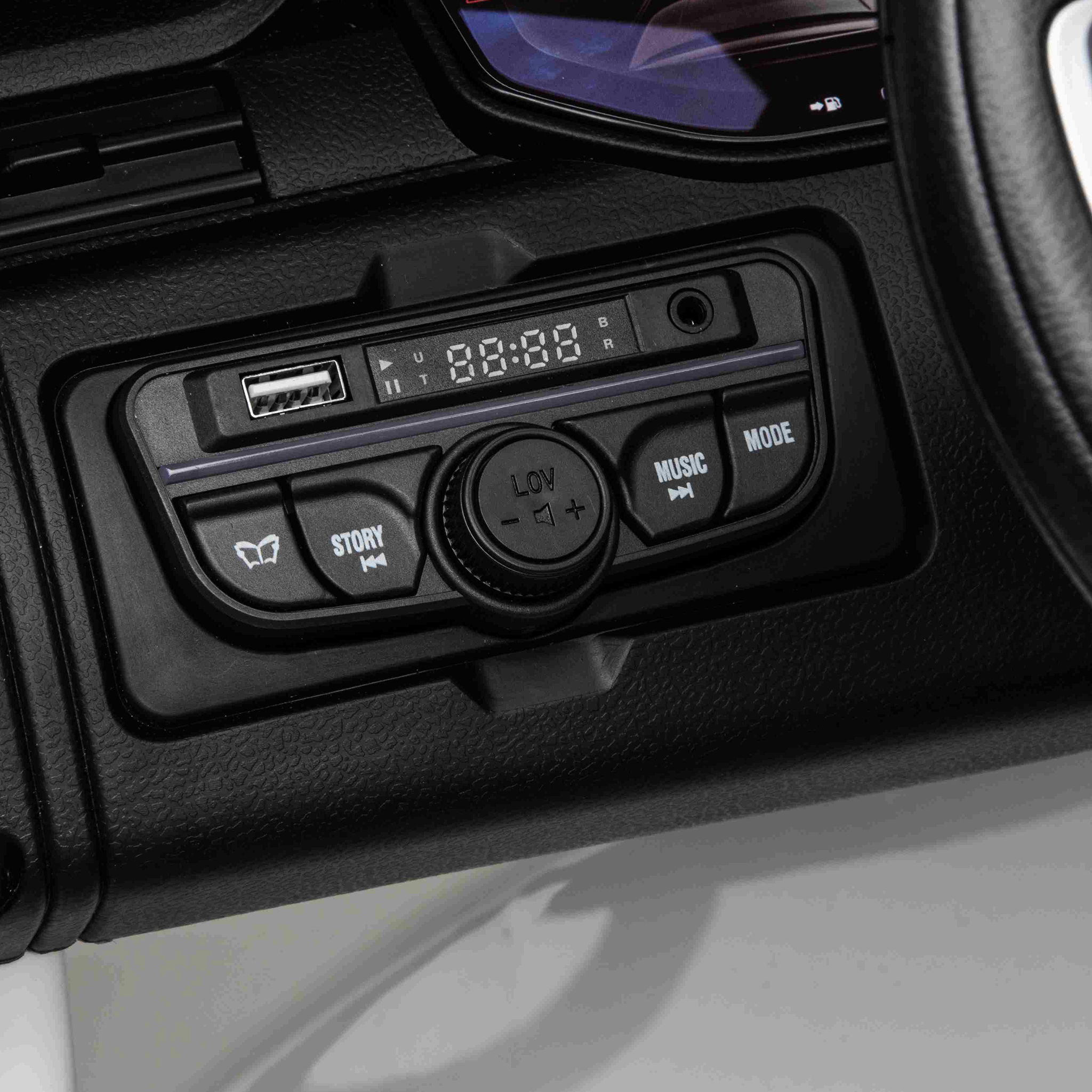 Elbil f�r barn Range Rover SV | 24V - 2x240W | 7Ah | Vit