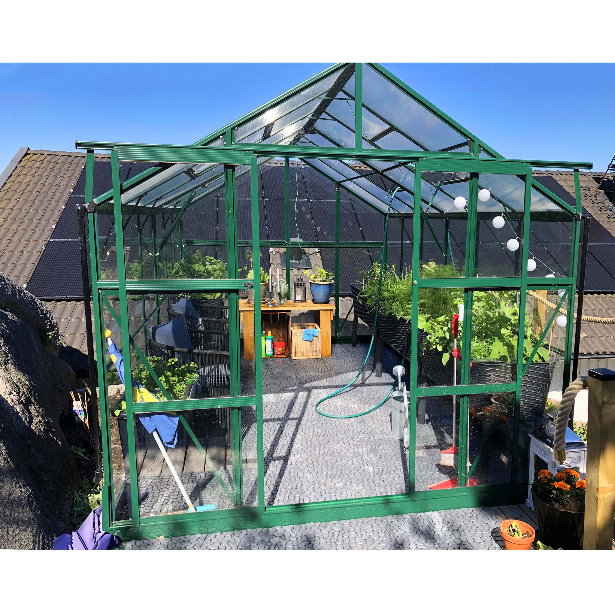 Växthus 9,6 m² | 4mm säkerhetsglas | 5 års stormgaranti Växthus 9,6 m² | 4mm säkerhetsglas | 5 års stormgaranti