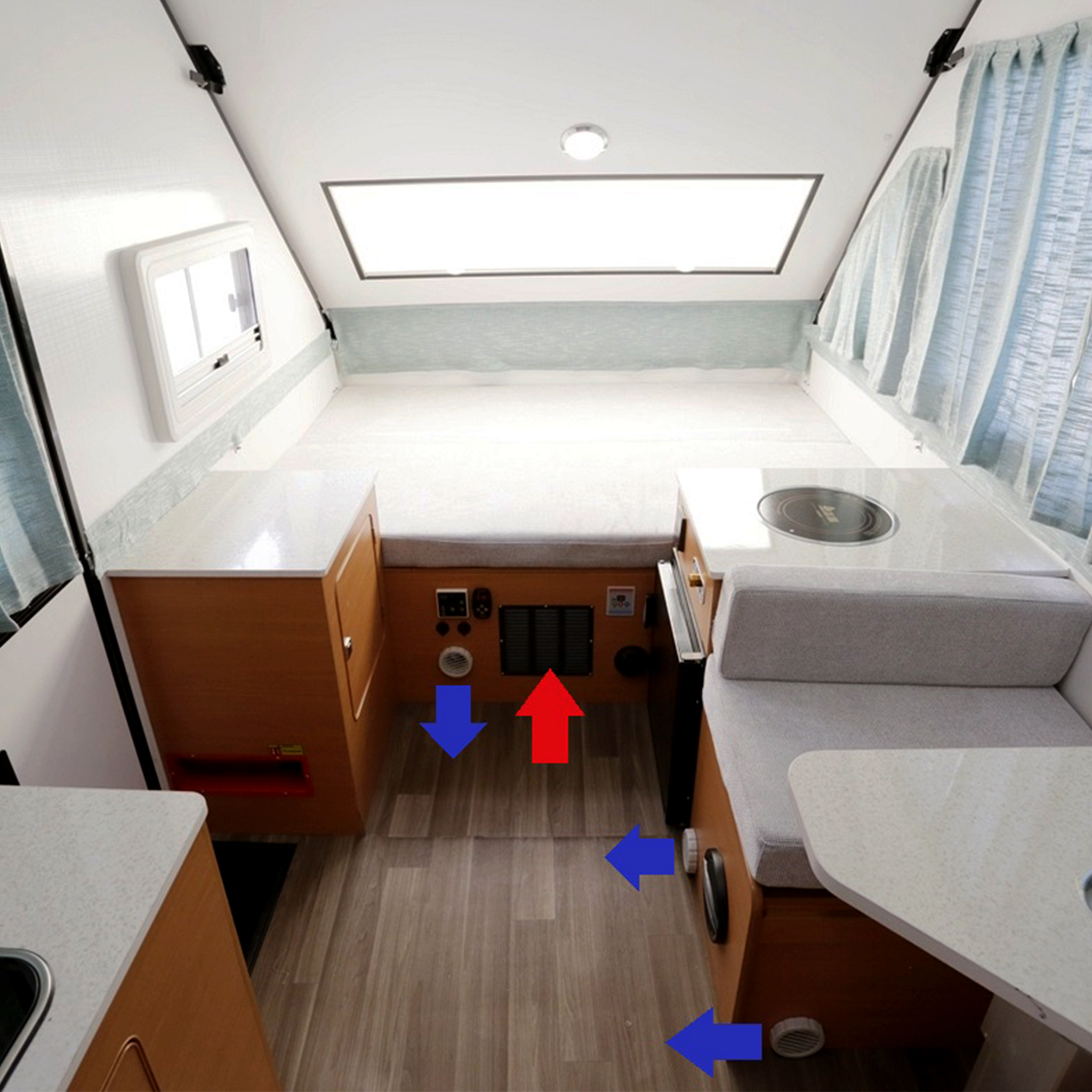 Integrerad AC till husbil/husvagn | 2640W Integrerad AC till husbil/husvagn | 2640W