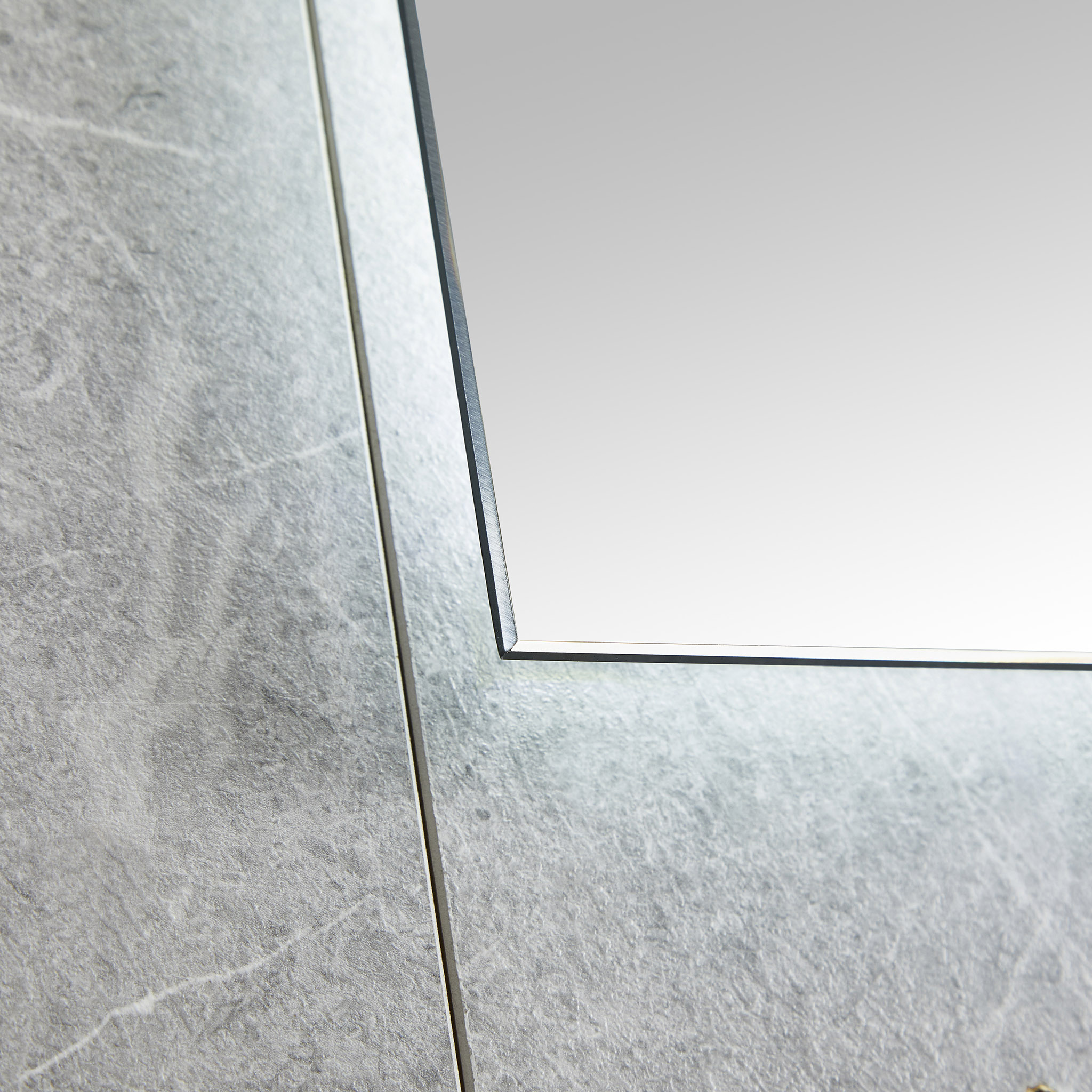 Badrumsspegel | LED-belysning | Anti-fog & touch-styrning | Rektangul�r