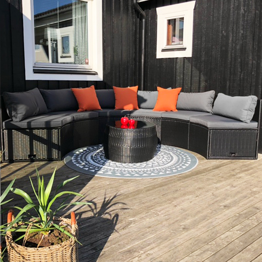 Stor rund loungegrupp | Inbyggd dynf�rvaring | 6 sittplatser
