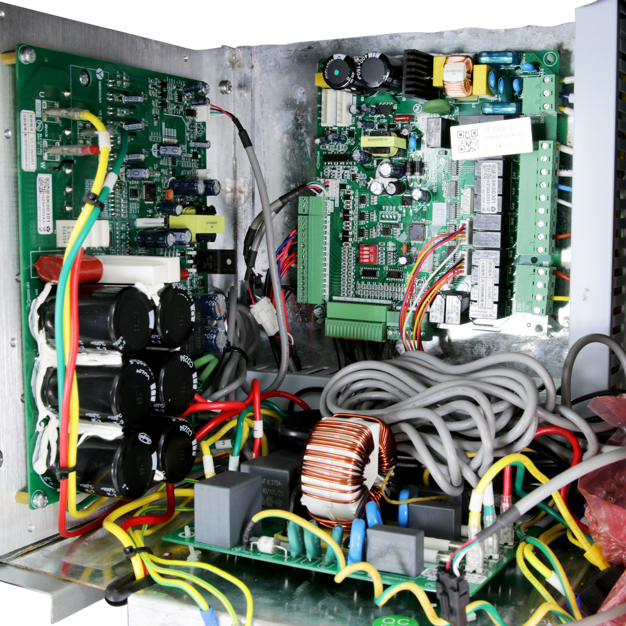 Luft-vatten värmepump 24kW | Klarar -30°C | Värmer 300m² | Inverter | WiFi Luft-vatten värmepump 24kW | Klarar -30°C | Värmer 300m² | Inverter | WiFi