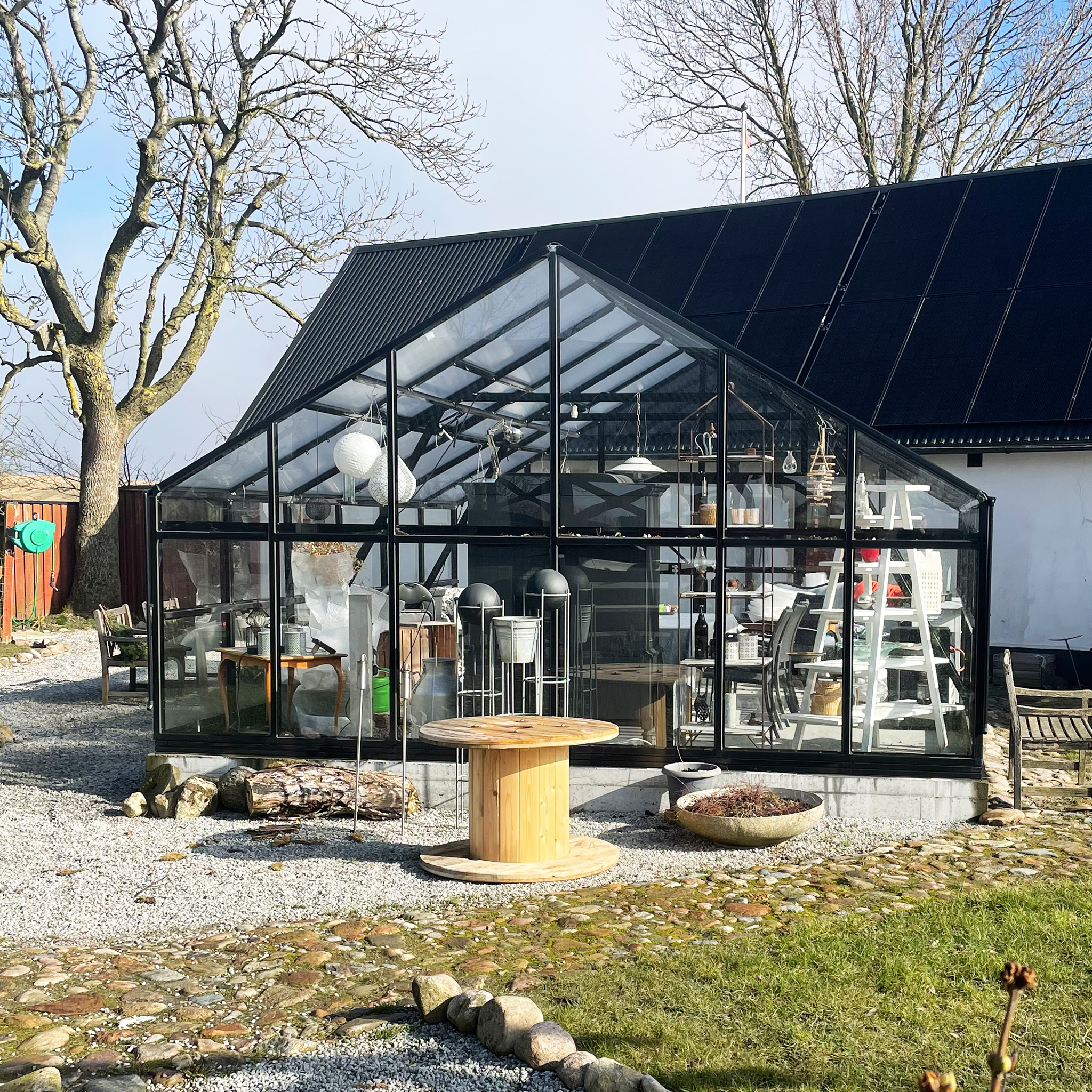 Extra brett premium glasväxthus 31m² | Stormgaranti och säkerhetsglas Extra brett premium glasväxthus 31m² | Stormgaranti och säkerhetsglas