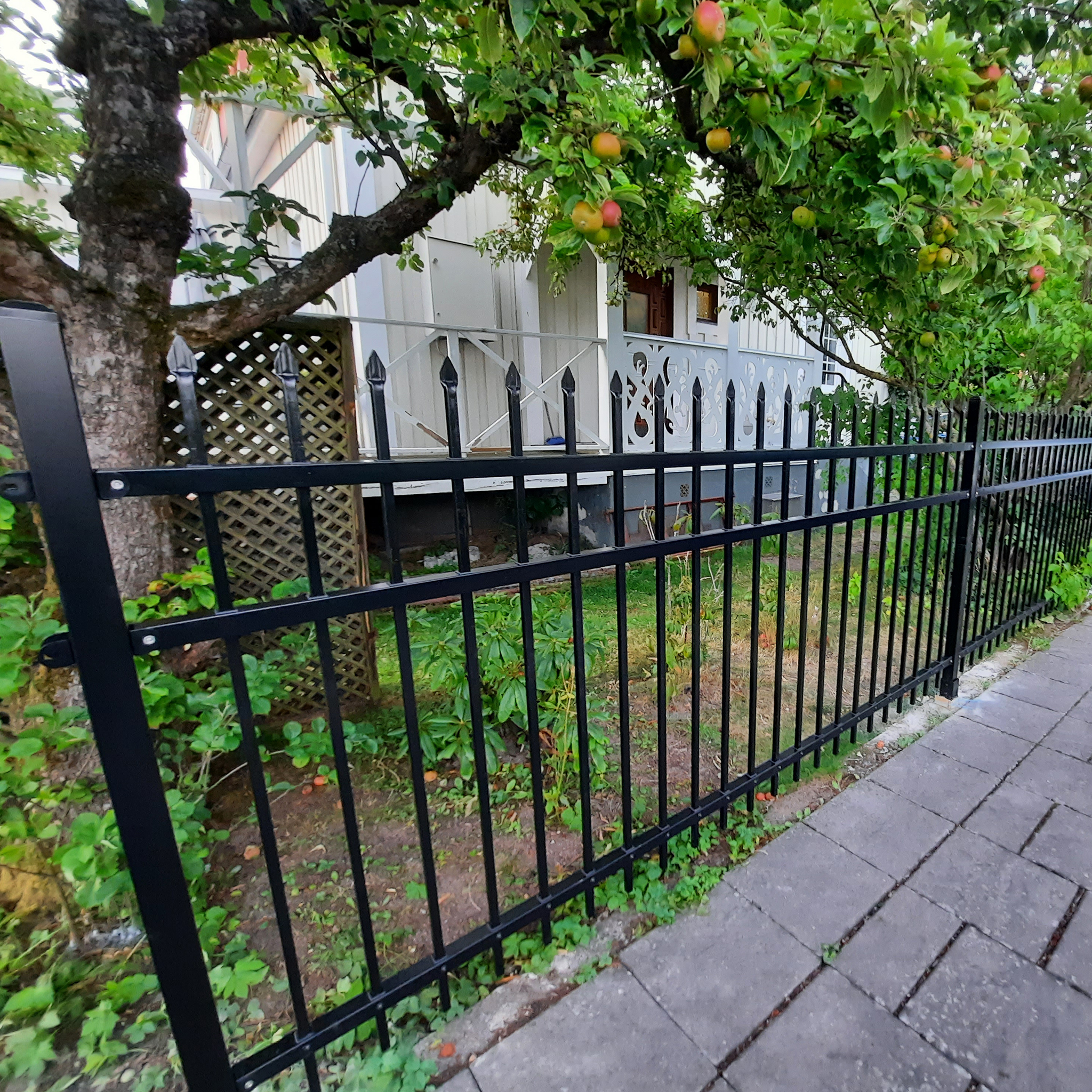 Smidesstaket 150x225cm