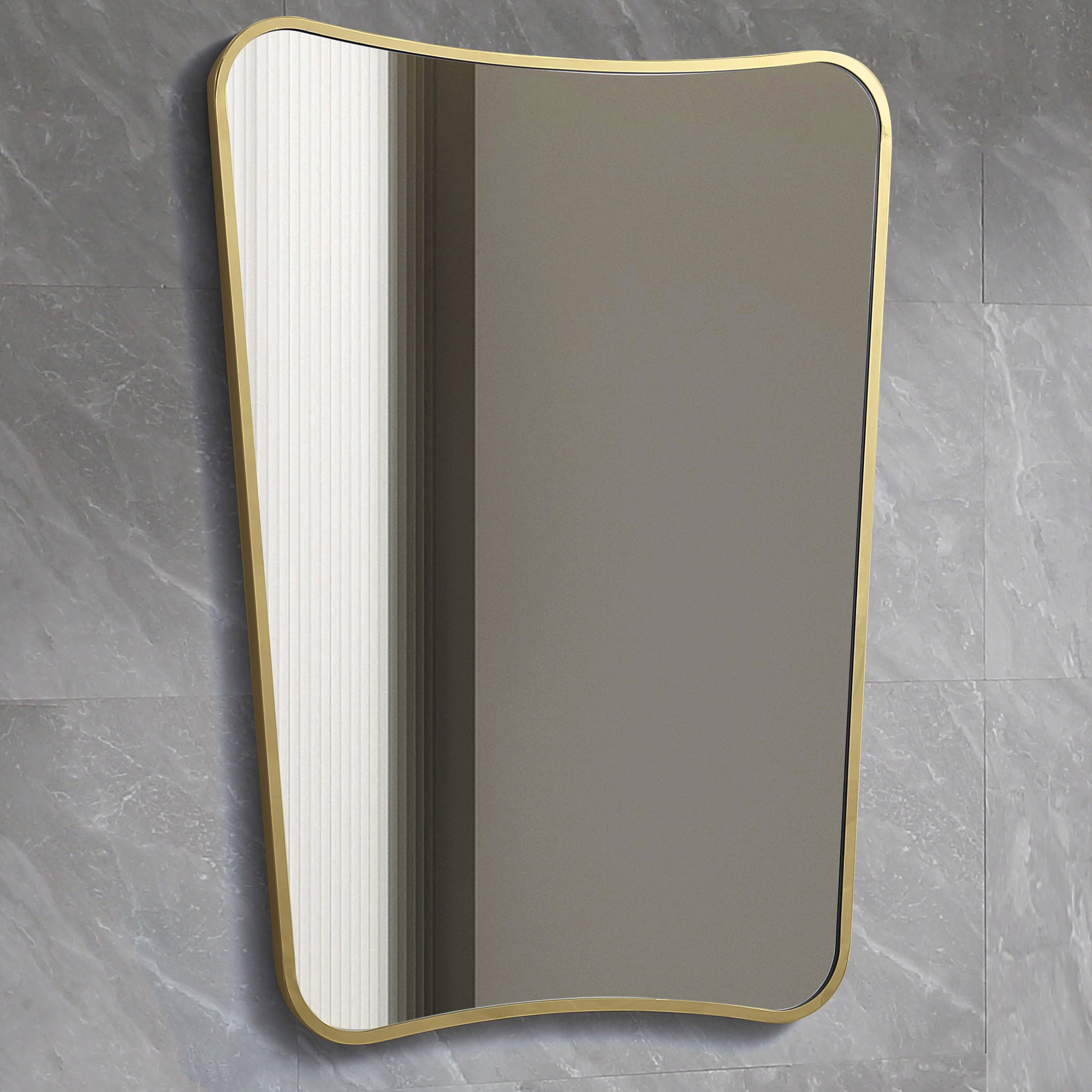 Spegel med rundade former - TIFFANY GOLD Spegel med rundade former - TIFFANY GOLD