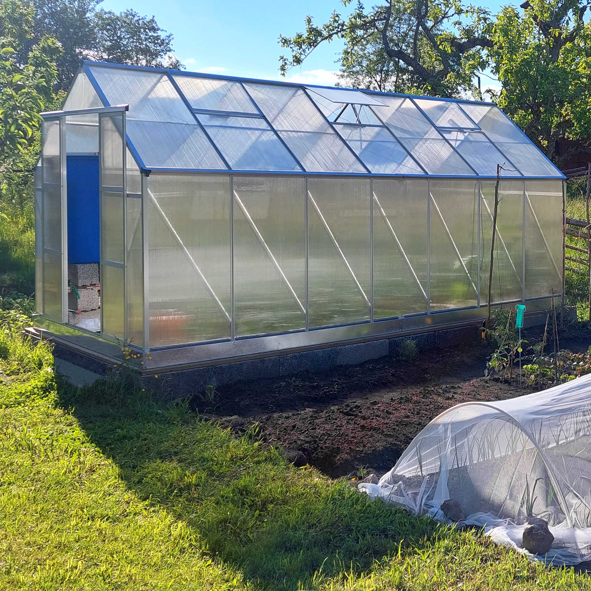 Växthus 12,4m² | Hög odlingshöjd | 6mm kanalplast Växthus 12,4m² | Hög odlingshöjd | 6mm kanalplast