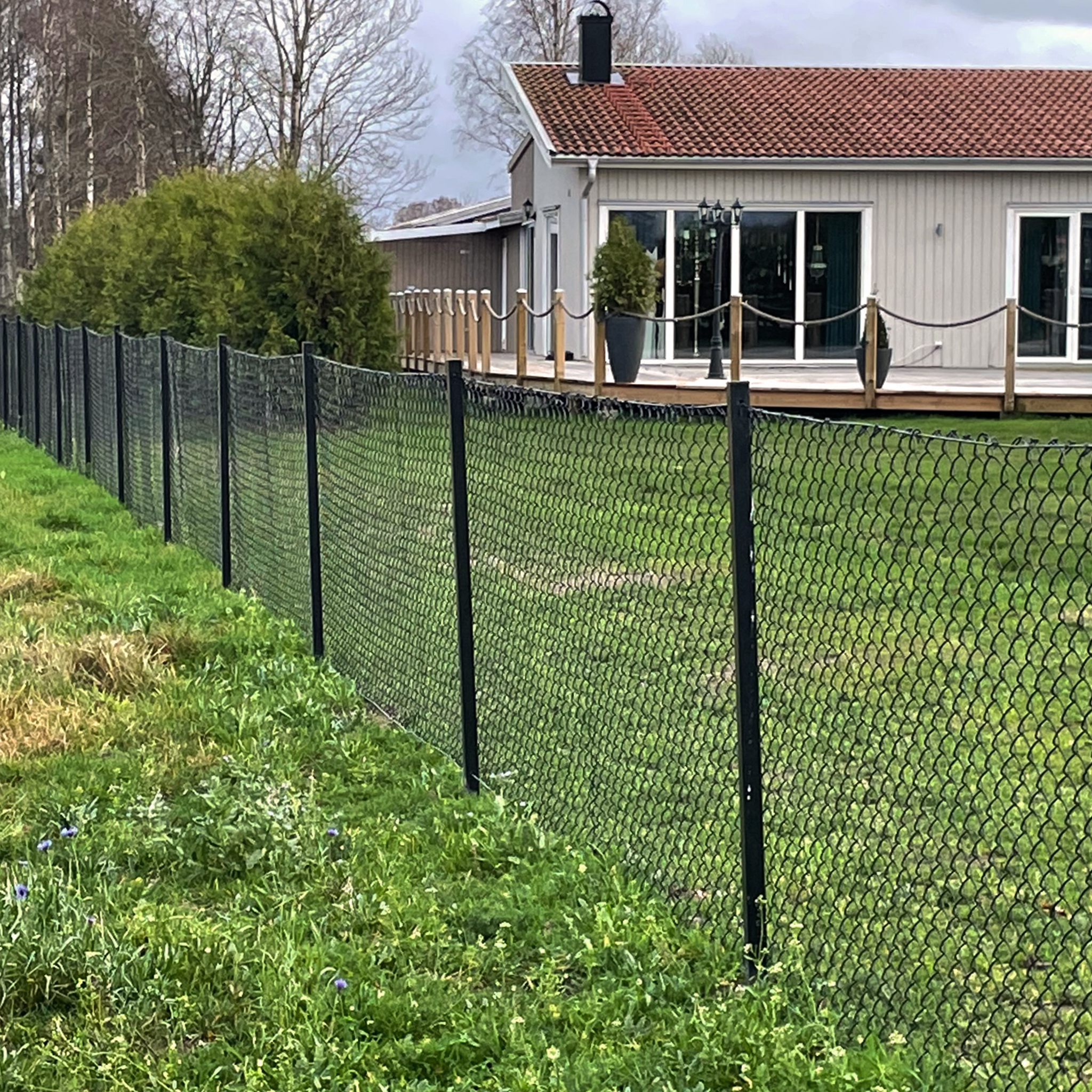Villastängsel 120cm högt | 100 meter | Komplett paket Villastängsel 120cm högt | 100 meter | Komplett paket