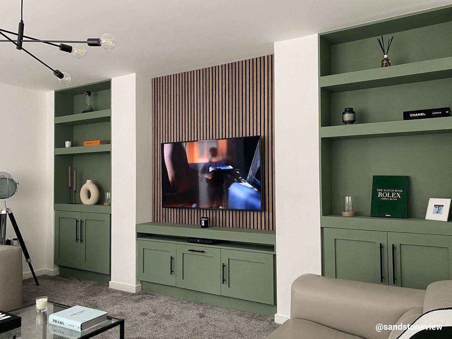 Trälamell akustikpaneler | 2400x600x21mm | Valnöt Trälamell akustikpaneler | 2400x600x21mm | Valnöt