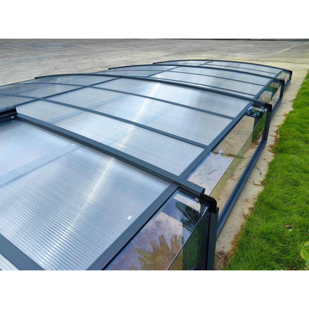 Pooltak 5x10m | Utan skenor | UV-skydd | Flexibel dörr Pooltak 5x10m | Utan skenor | UV-skydd | Flexibel dörr