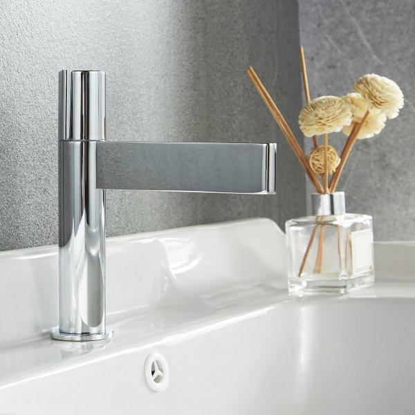 Tvättställsblandare | Modern design | Krom | Kelly Tvättställsblandare | Modern design | Krom | Kelly