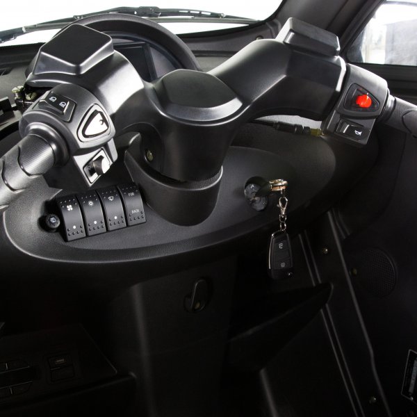 Elmopedbil trehjulig 2000W | Klass 1 | 45 km/tim | Svart Elmopedbil trehjulig 2000W | Klass 1 | 45 km/tim | Svart