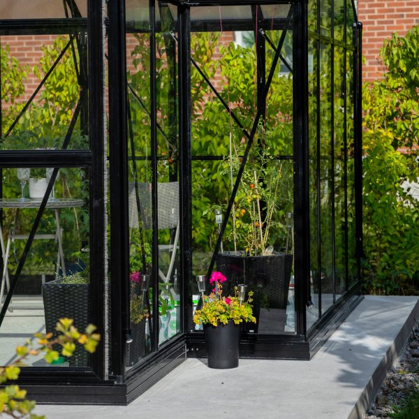 T-format glasvxthus 12,8m | 4mm skerhetsglas | 5 rs stormgaranti