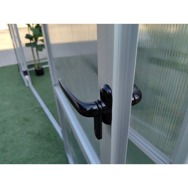 Växthus 18m² Premium | Extra hög takhöjd | 6mm kanalplast Växthus 18m² Premium | Extra hög takhöjd | 6mm kanalplast