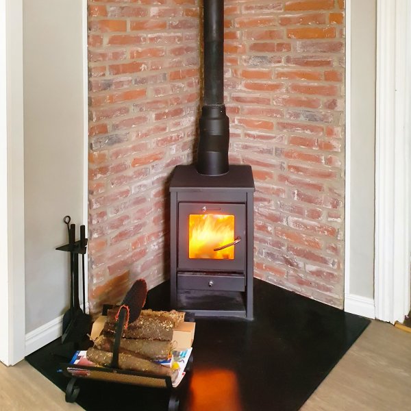 Braskamin 7kW | Verkningsgrad 80% | Ylöjärvi Braskamin 7kW | Verkningsgrad 80% | Ylöjärvi