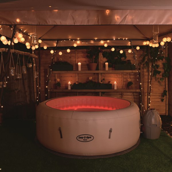 Uppblåsbart spabad med LED-belysning för 4-6 personer - Bestway Lay-Z-Spa Paris AirJet (54148) Uppblåsbart spabad med LED-belysning för 4-6 personer - Bestway Lay-Z-Spa Paris AirJet (54148)