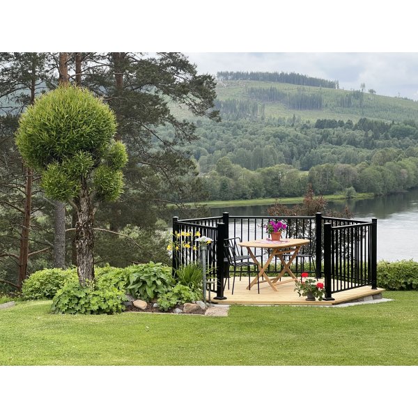 Altanstaket 100x100 cm | Pulverlackerad och robust design | Passar till Aurelius/Linius