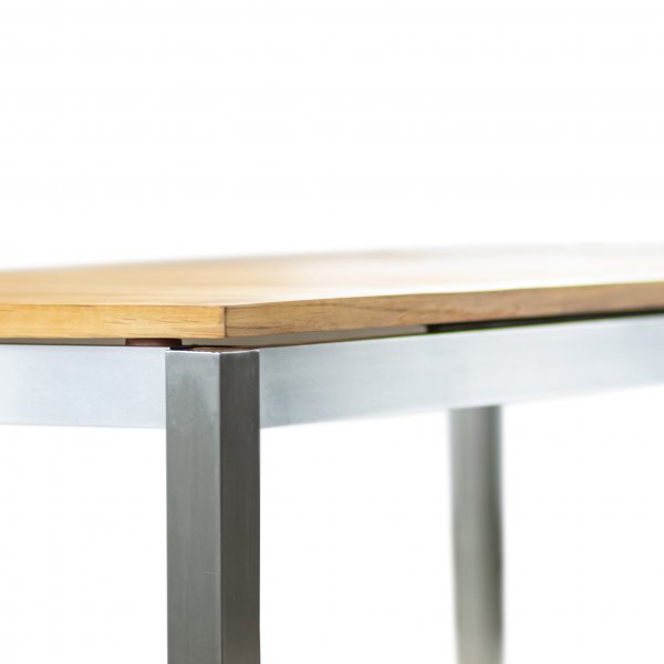 Frlngningsbart bord 200-250cm | 8 stolar | Rostfritt stl / teak