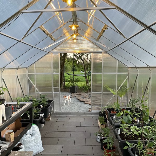 Växthus 18m² Premium | Extra hög odlingshöjd | 6mm kanalplast Växthus 18m² Premium | Extra hög odlingshöjd | 6mm kanalplast