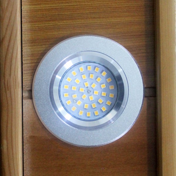 Infraröd bastu - 5 personer | Fullhöjd 210cm | Saarijärvi Infraröd bastu - 5 personer | Fullhöjd 210cm | Saarijärvi