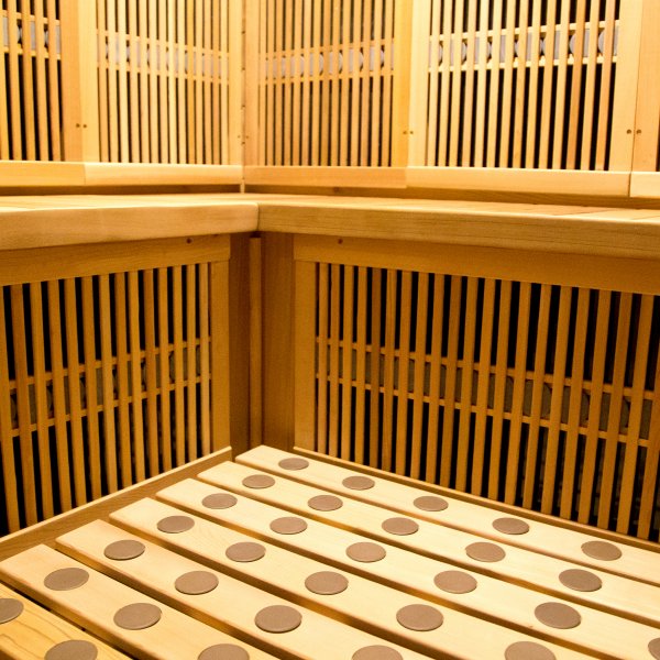 Infraröd bastu - 5 personer | Fullhöjd 210cm | Saarijärvi Infraröd bastu - 5 personer | Fullhöjd 210cm | Saarijärvi