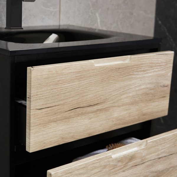 Badrumsm�bel | Kommod, spegelsk�p & handfat i svart glas