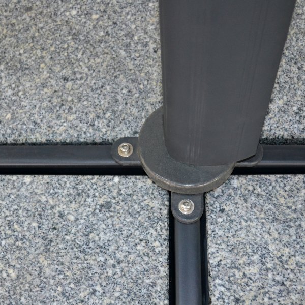 Stort premiumparasoll 4x4m med granitfot | Gr�