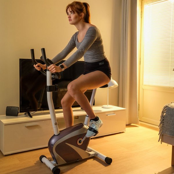 Motionscykel | 4kg svänghjul | Trekkrunner TR8309 Motionscykel | 4kg svänghjul | Trekkrunner TR8309