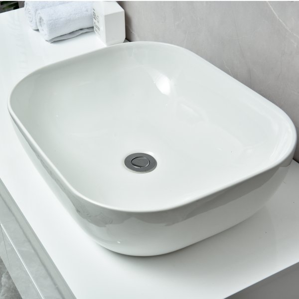 Badrumspaket | Kommod 120 cm med dubbelhandfat | LED-spegel | Blank vit Badrumspaket | Kommod 120 cm med dubbelhandfat | LED-spegel | Blank vit