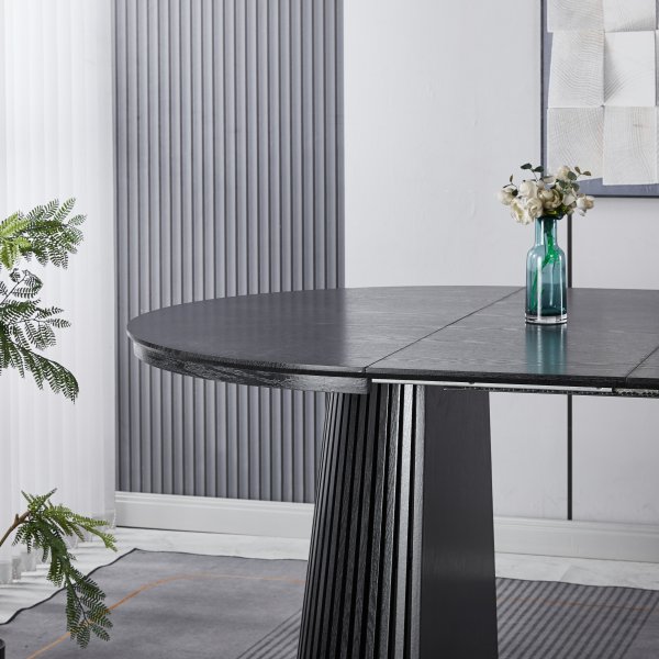 F�rl�ngningsbart runt matbord 120�200 cm i ek med plats f�r 4�10 personer | Crossby