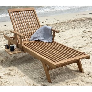 Solstol i teak | Justerbar rygg & hjul | Utfällbar bricka | Saltö Solstol i teak | Justerbar rygg & hjul | Utfällbar bricka | Saltö