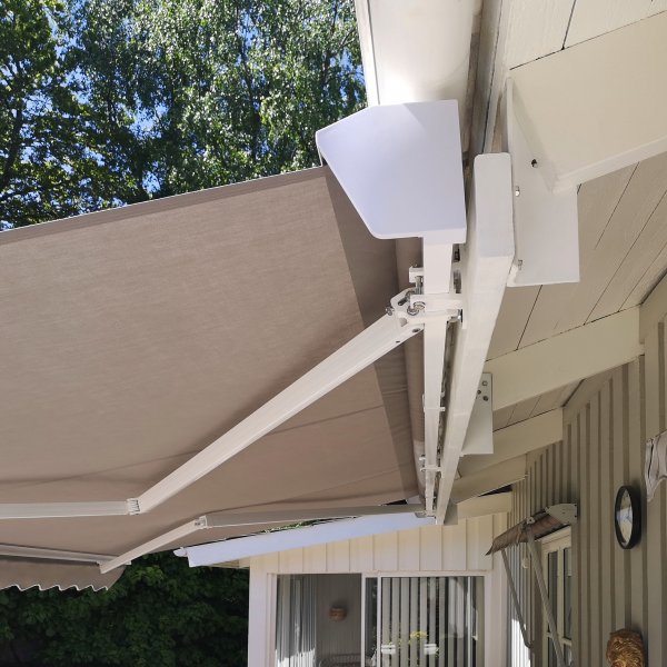 Terrassmarkis 4x3m | Elektrisk motor & fjärrkontroll | Metalcraft Terrassmarkis 4x3m | Elektrisk motor & fjärrkontroll | Metalcraft