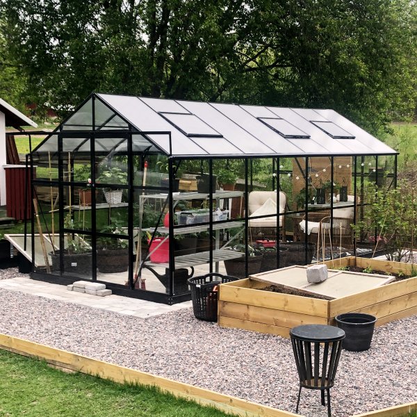 Växthus 12,7m² | 5 års stormgaranti | 4mm säkerhetsglas Växthus 12,7m² | 5 års stormgaranti | 4mm säkerhetsglas