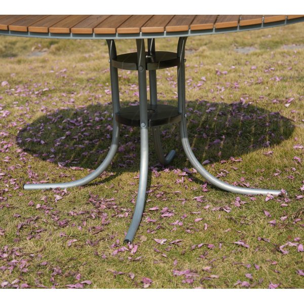 Rund matgrupp utomhus 6 stolar | Stolar i metall & tr� | �135 cm � Gl�nta