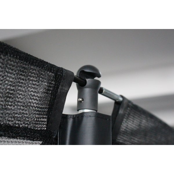 Oval Studsmatta | 2,44 x 3,96 m | Svart Oval Studsmatta | 2,44 x 3,96 m | Svart