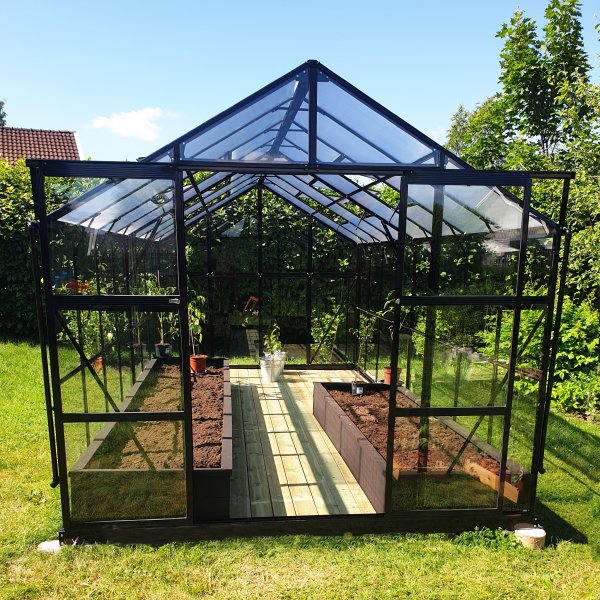 Växthus 12,7m² | 5 års stormgaranti | 4mm säkerhetsglas Växthus 12,7m² | 5 års stormgaranti | 4mm säkerhetsglas