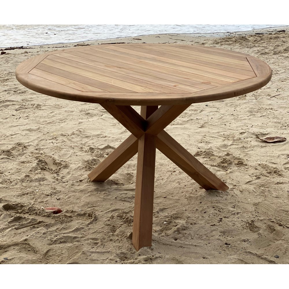 Salt&ouml; Matbord &Oslash;120 cm i Massiv Teak  Runt Matbord