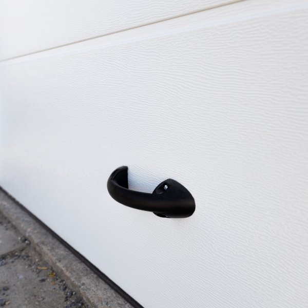 Garageport Takskjutport med fjärrstyrning | 2,4m bred Garageport Takskjutport med fjärrstyrning | 2,4m bred