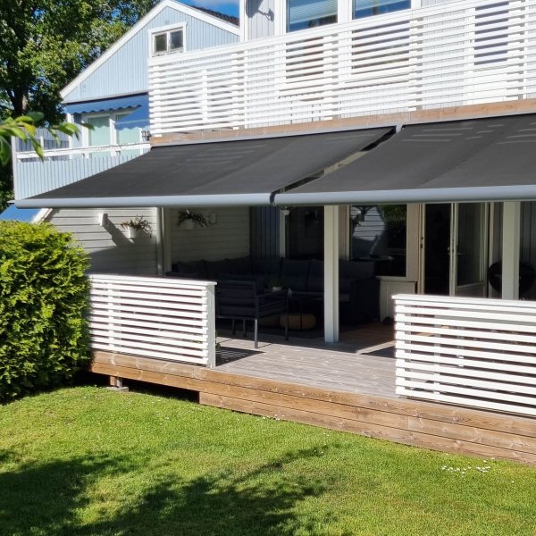 Terrassmarkis helkassett 4x3m | Motor & fj�rrkontroll | Svart - FYNDVARA