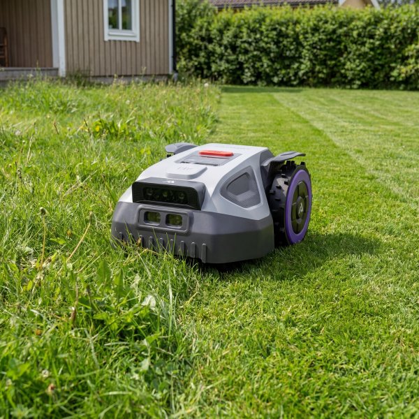 Robotgr�sklippare utan begr�nsningskabel 500 m� | Centimeterprecision med RTK + AI Vision | ANTHBOT M5