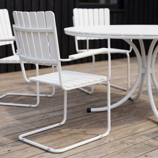 Rund utem�bel matgrupp | Bord med 6 stolar | Vitlaserad akacia | Gr�s�