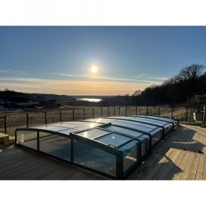 Pooltak 5x10m | Utan skenor | UV-skydd | Flexibel dörr Pooltak 5x10m | Utan skenor | UV-skydd | Flexibel dörr