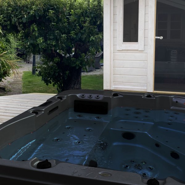 Spabad Inspirit Dreams Blackline - 7 personer | Lyfco Spabad Inspirit Dreams Blackline - 7 personer | Lyfco