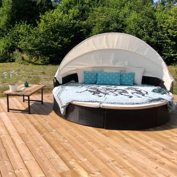 Rund solsäng 230cm | Smart inbyggd dynförvaring | Lyfco Höllviken Rund solsäng 230cm | Smart inbyggd dynförvaring | Lyfco Höllviken