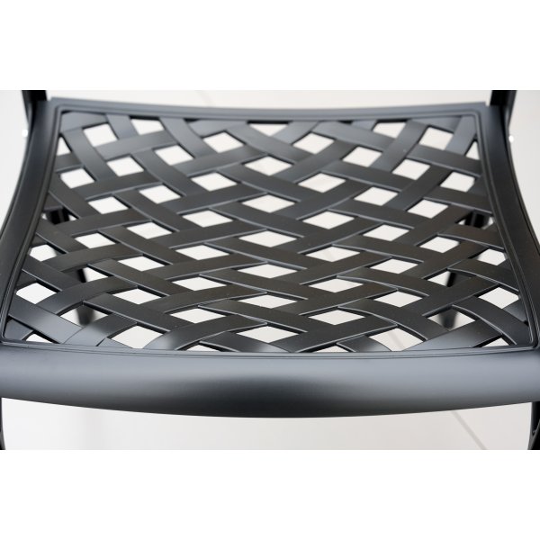 Rund matgrupp i aluminium f�r utomhusbruk | �130 cm | 6 stolar | Svart