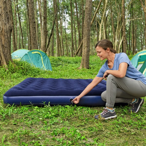 Stor uppbl�sbar madrass | Bestway Air Mattres King